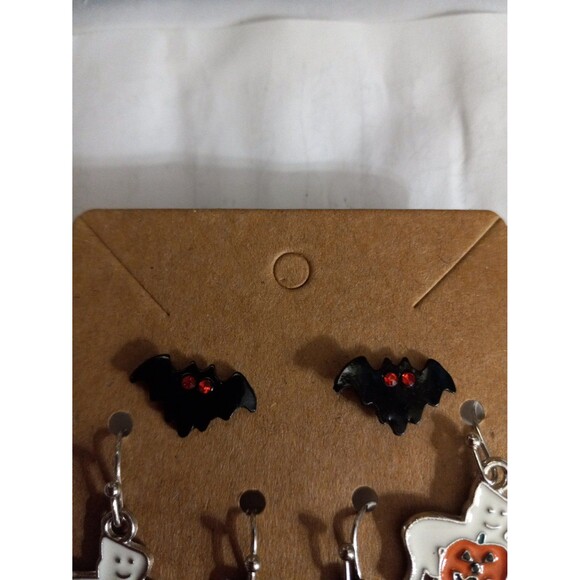 Halloween Earrings Set of 3 Bats Ghosts Black Cats - Picture 2 of 4